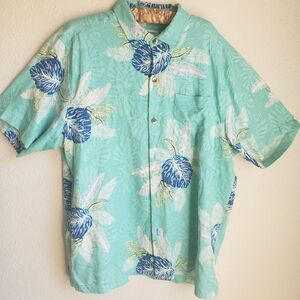 Tommy Bahama men's Hawaiian shirt